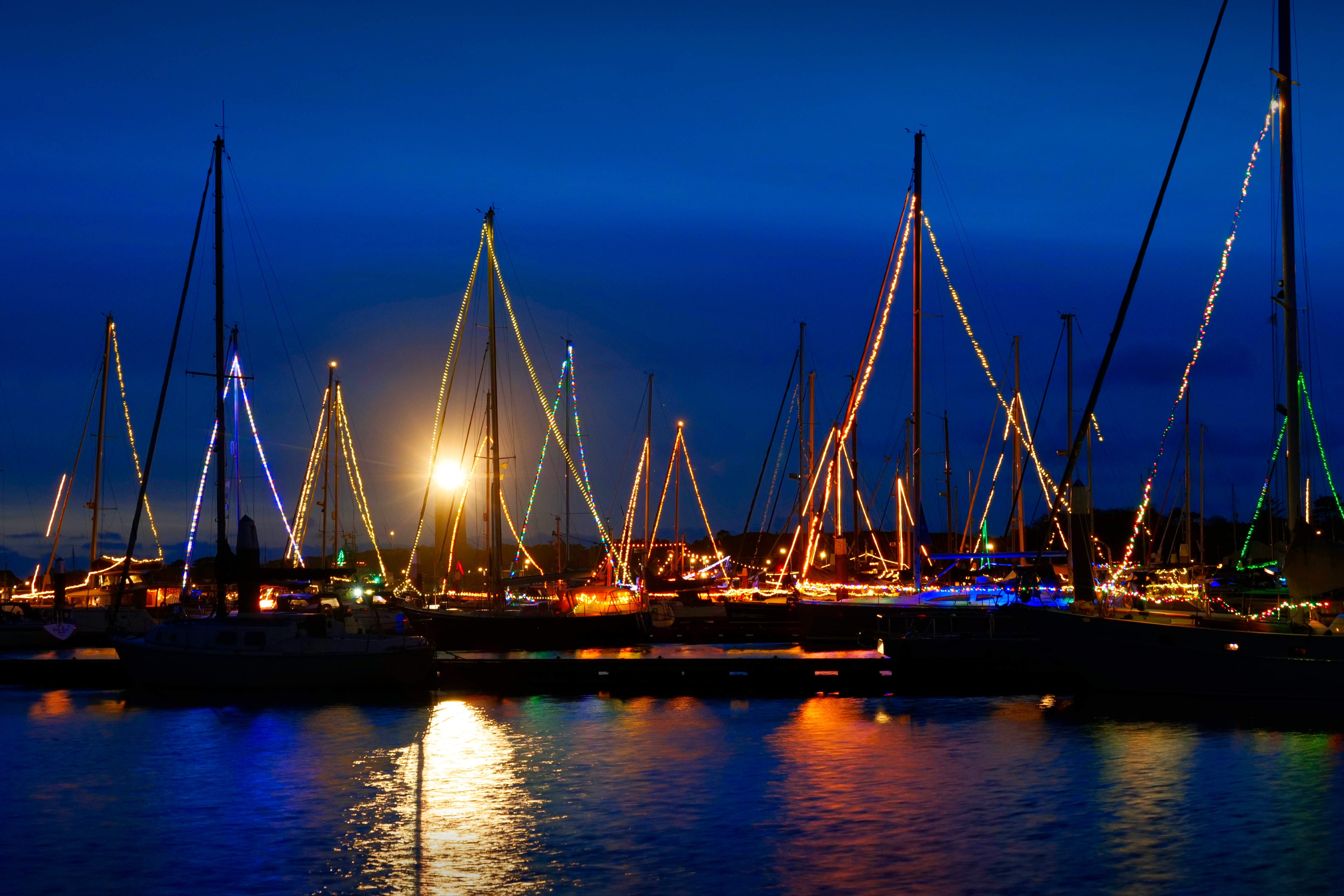 A Winter‘s Sail